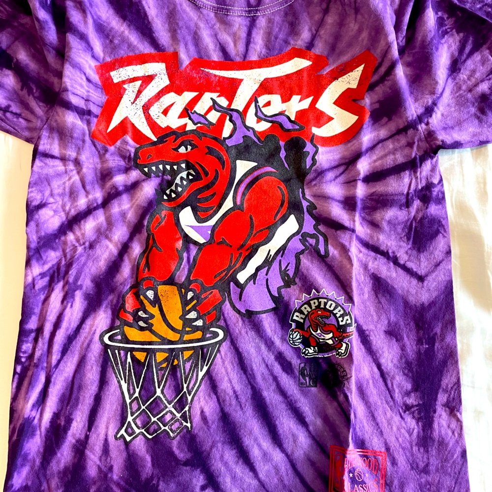 Raptors shirt
